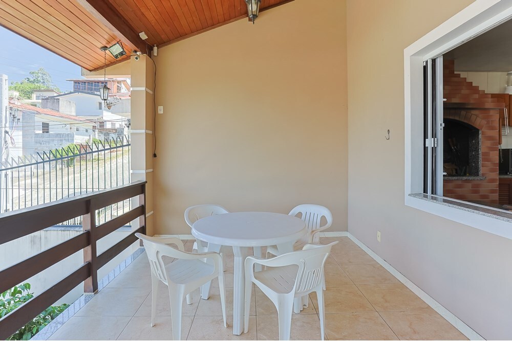 Casa à venda com 4 quartos, 295m² - Foto 15