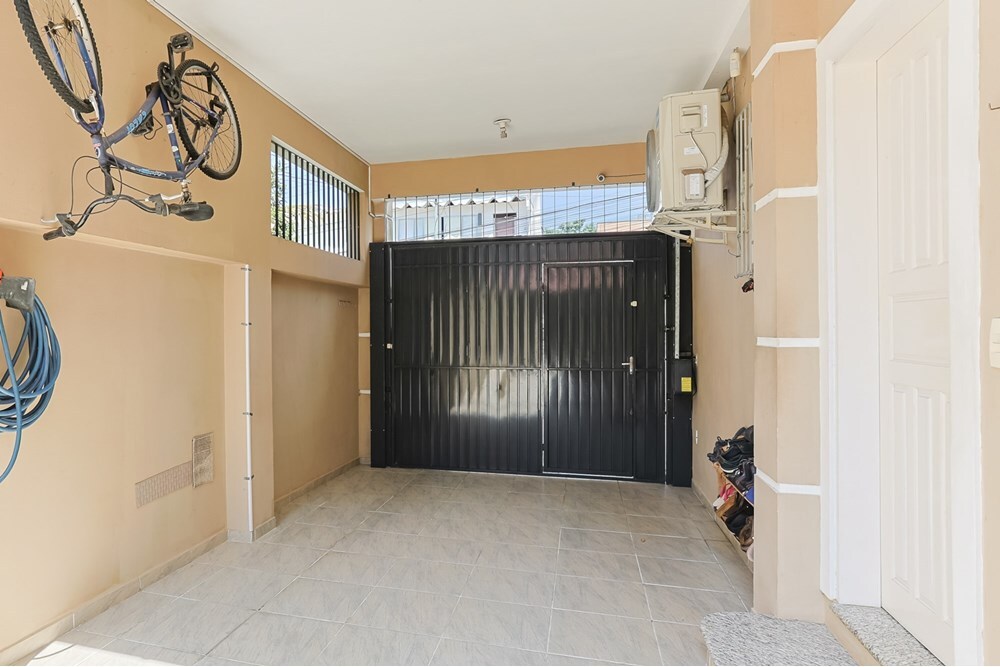 Casa à venda com 4 quartos, 295m² - Foto 22