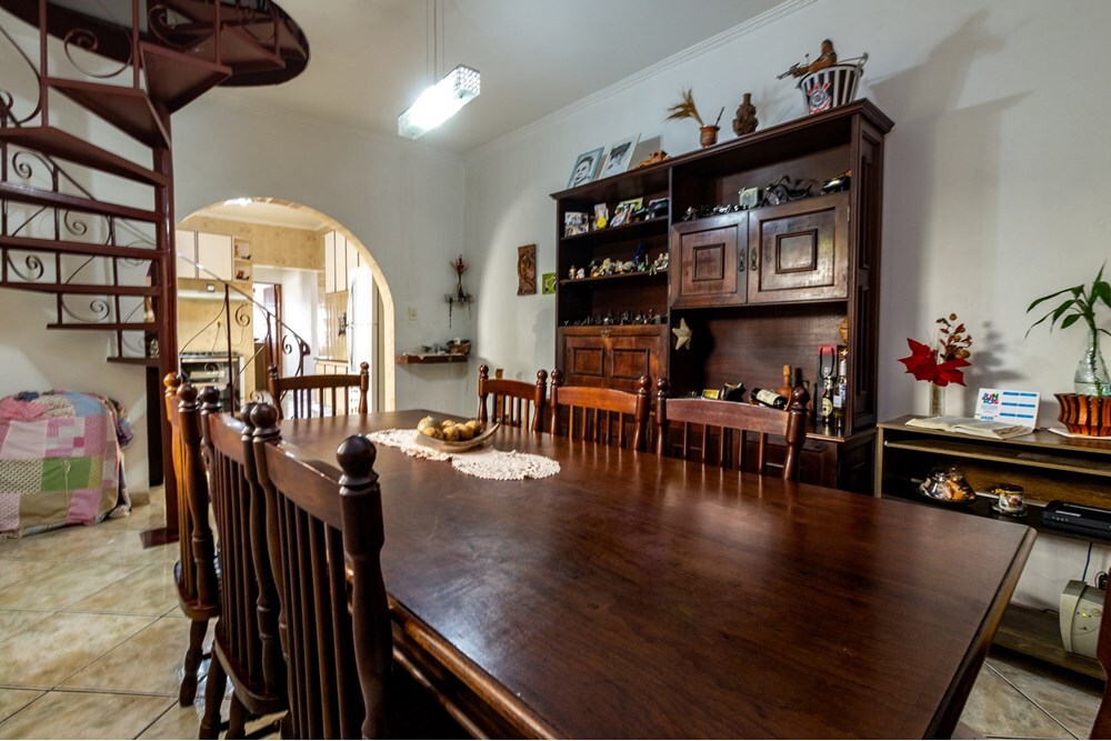 Casa, 3 quartos, 230 m² - Foto 22