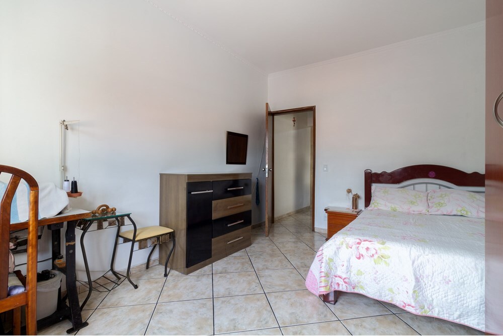 Casa, 3 quartos, 230 m² - Foto 37