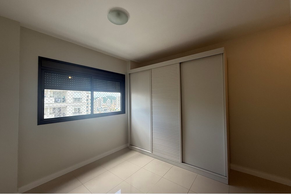 Apartamento à venda com 3 quartos, 167m² - Foto 6