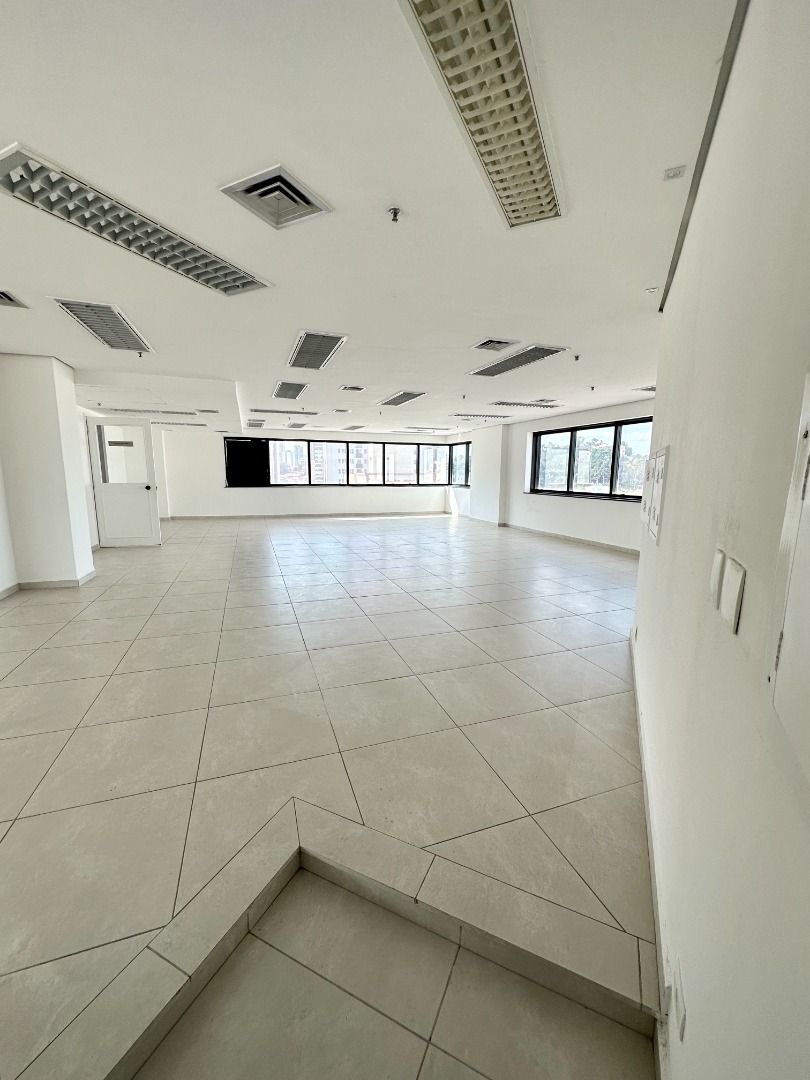 Conjunto Comercial-Sala à venda, 232m² - Foto 22