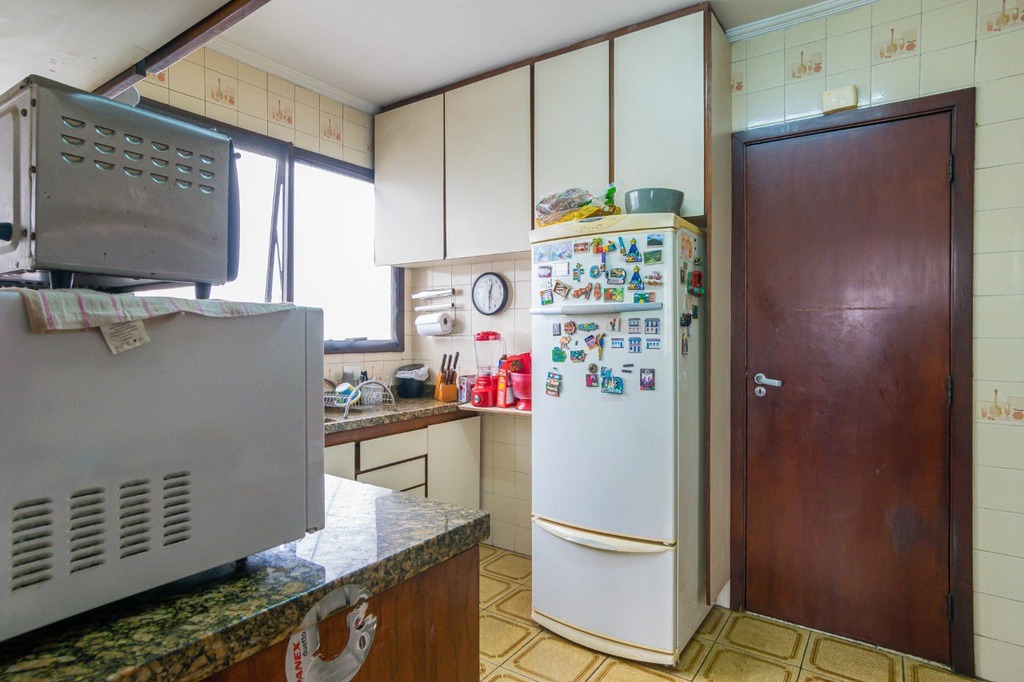 Apartamento à venda com 3 quartos, 148m² - Foto 19