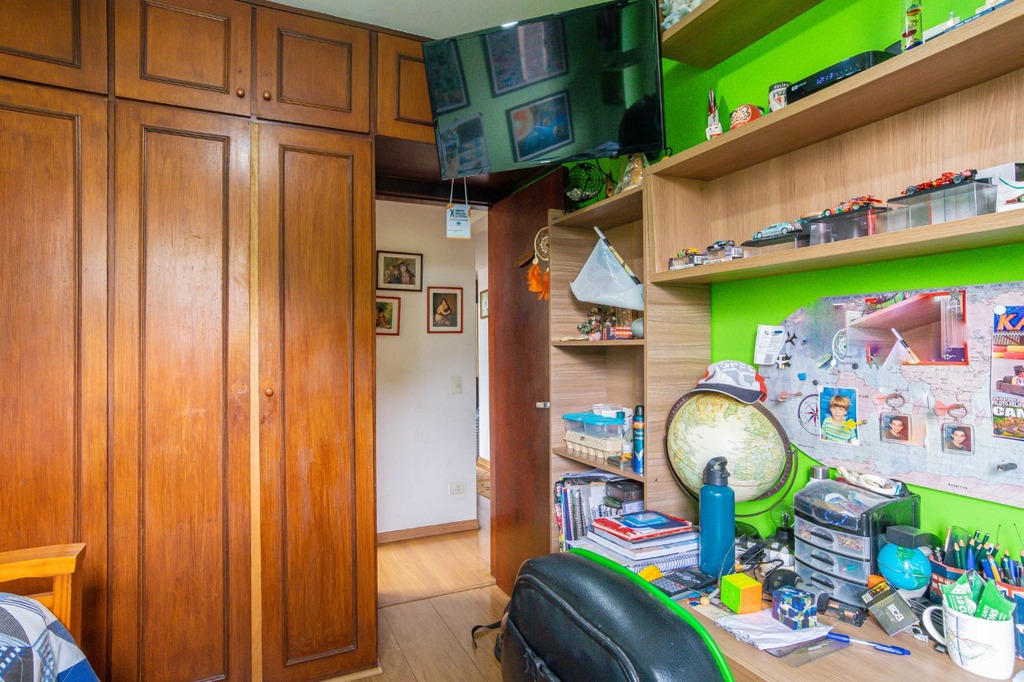 Apartamento à venda com 3 quartos, 148m² - Foto 8