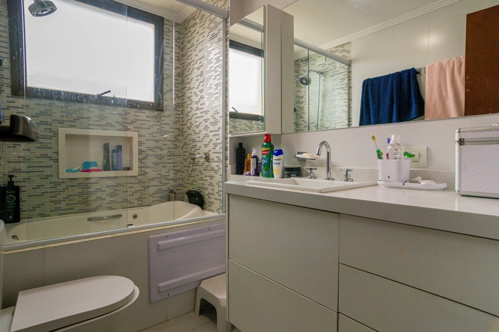 Apartamento à venda com 3 quartos, 148m² - Foto 11
