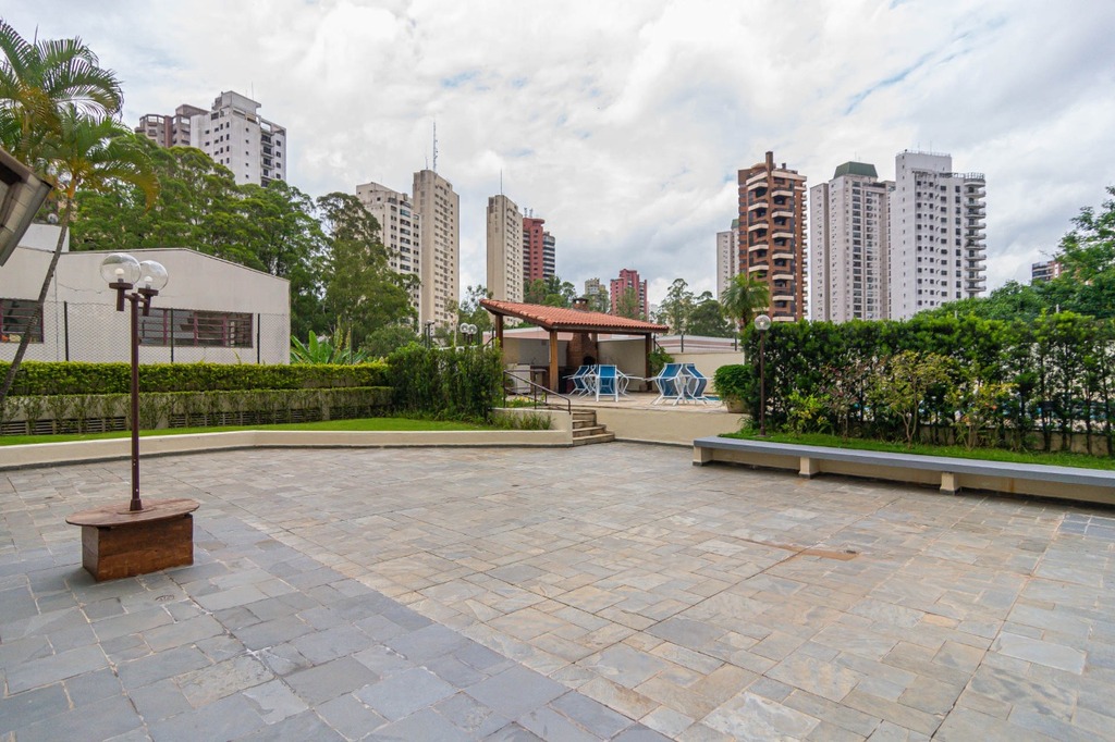 Apartamento à venda com 3 quartos, 148m² - Foto 18
