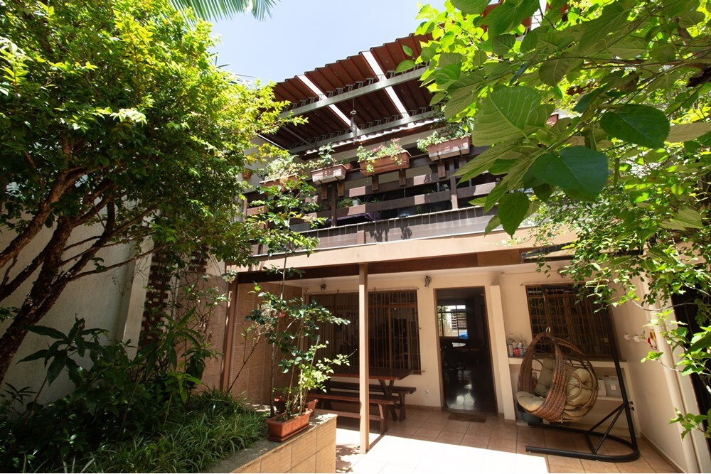 Casa à venda em São Paulo, Campo Belo, com 4 quartos, 493m² - Carreyra Imobiliaria