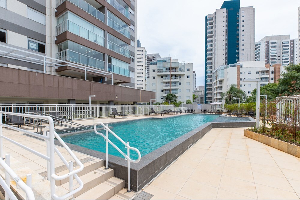 Apartamento à venda com 3 quartos, 136m² - Foto 9
