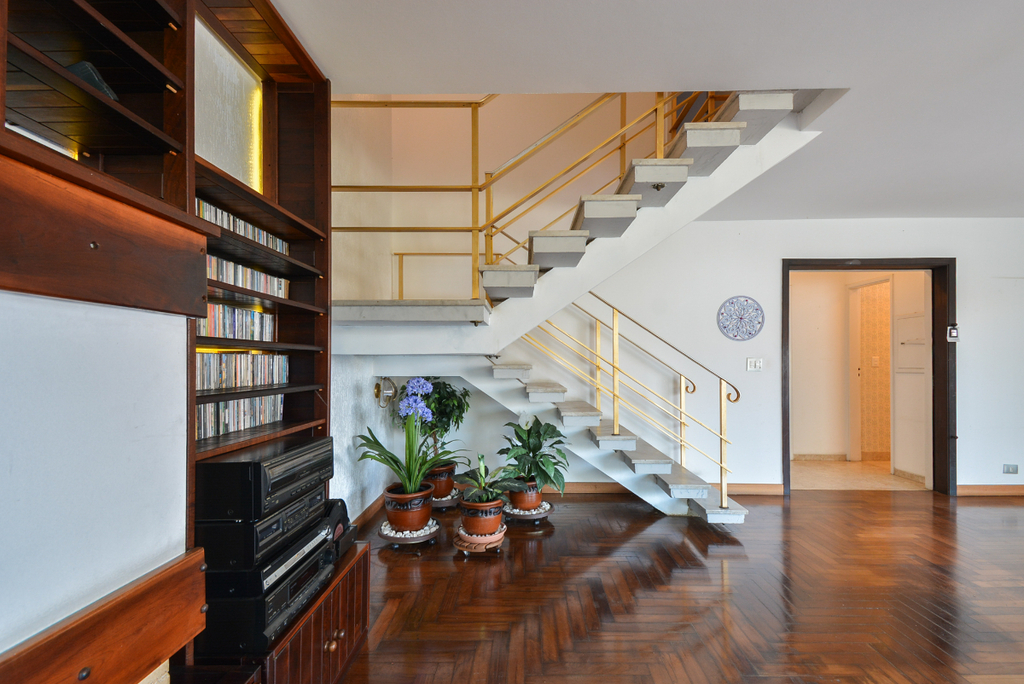 Casa à venda com 3 quartos, 250m² - Foto 59