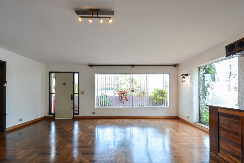 Casa à venda com 3 quartos, 250m² - Foto 61