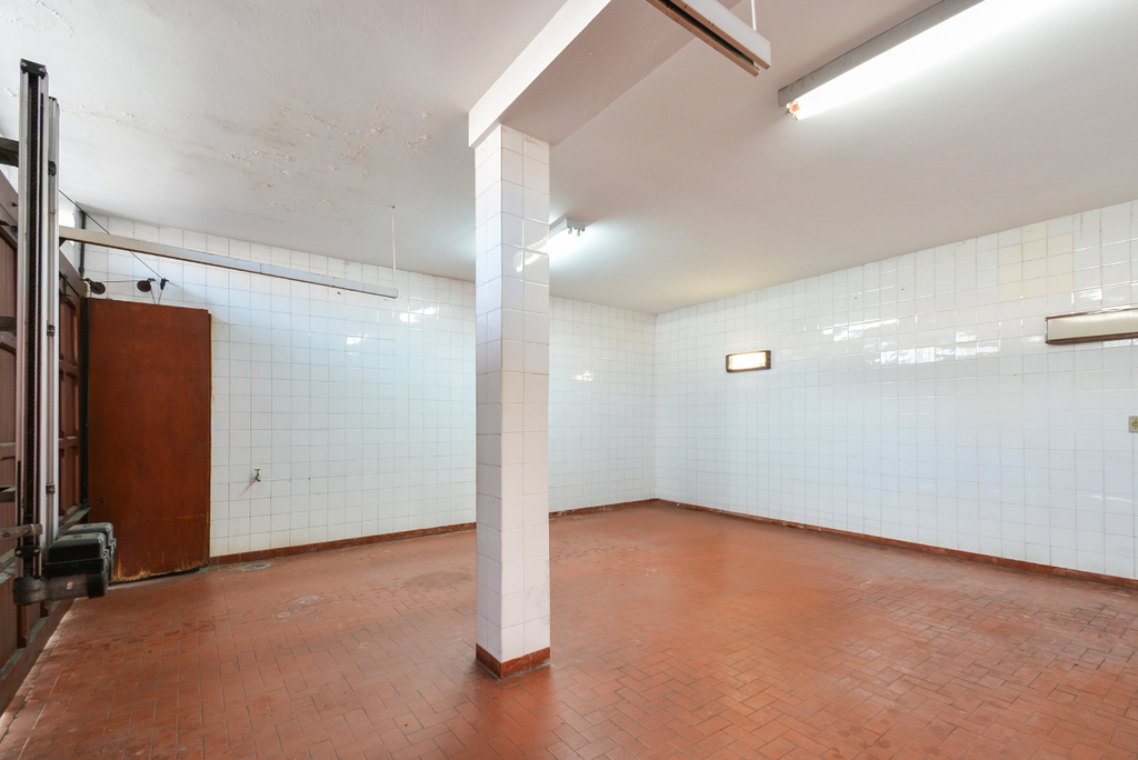 Casa à venda com 3 quartos, 250m² - Foto 28