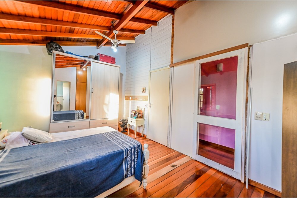 Casa de Condomínio à venda com 4 quartos, 200m² - Foto 8