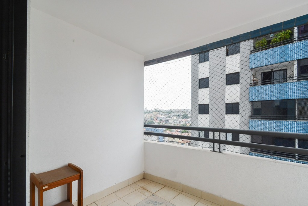 Apartamento à venda com 3 quartos, 71m² - Foto 28