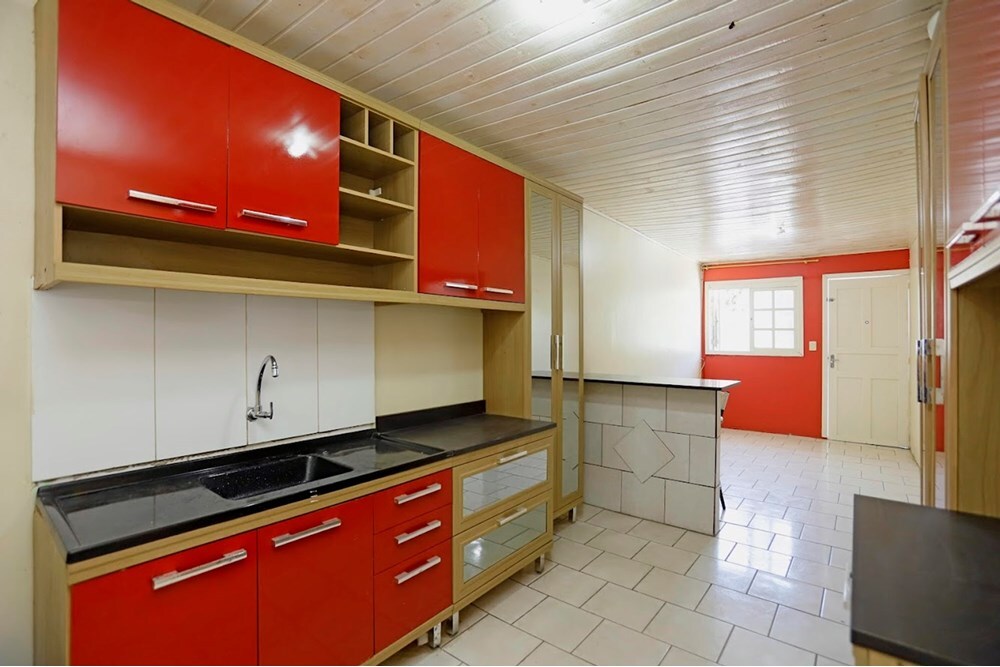 Casa à venda com 2 quartos, 92m² - Foto 1