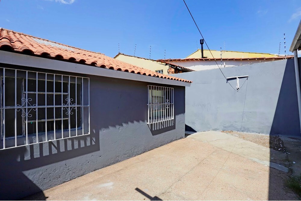 Casa à venda com 2 quartos, 92m² - Foto 12