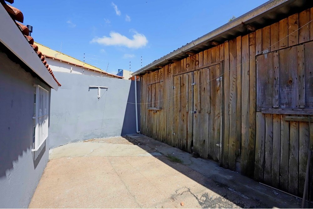 Casa à venda com 2 quartos, 92m² - Foto 9
