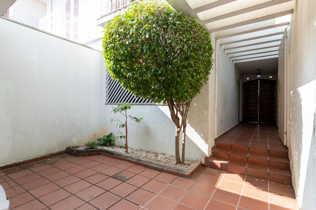 Casa à venda com 3 quartos, 200m² - Foto 16