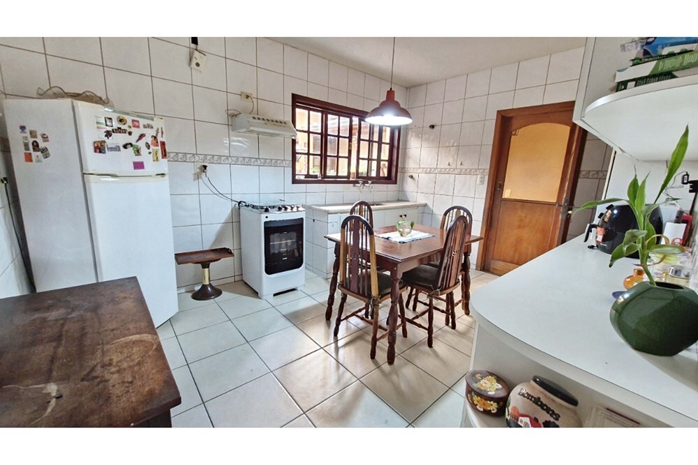 Casa, 3 quartos, 145 m² - Foto 2