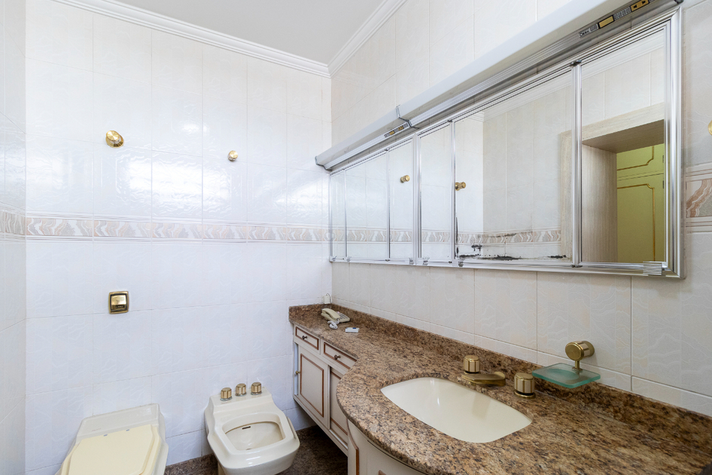 Apartamento à venda com 3 quartos, 172m² - Foto 9