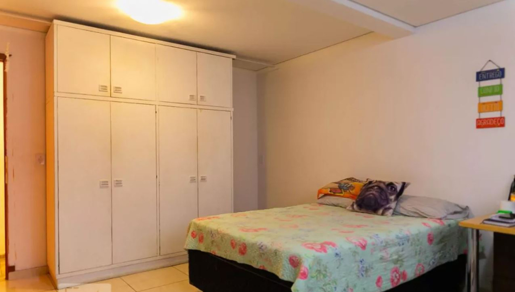 Casa à venda com 8 quartos, 192m² - Foto 24
