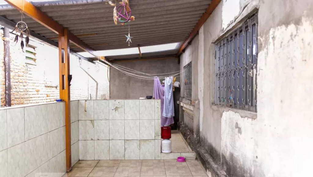 Casa à venda com 8 quartos, 192m² - Foto 8