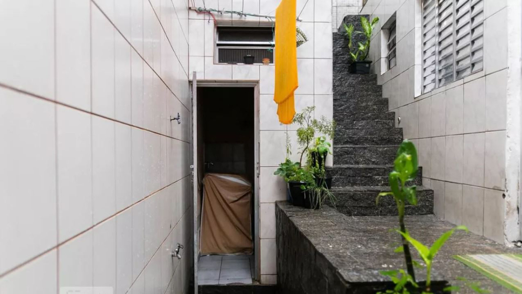 Casa à venda com 8 quartos, 192m² - Foto 9