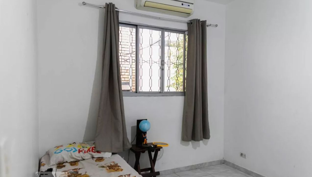 Casa à venda com 8 quartos, 192m² - Foto 17