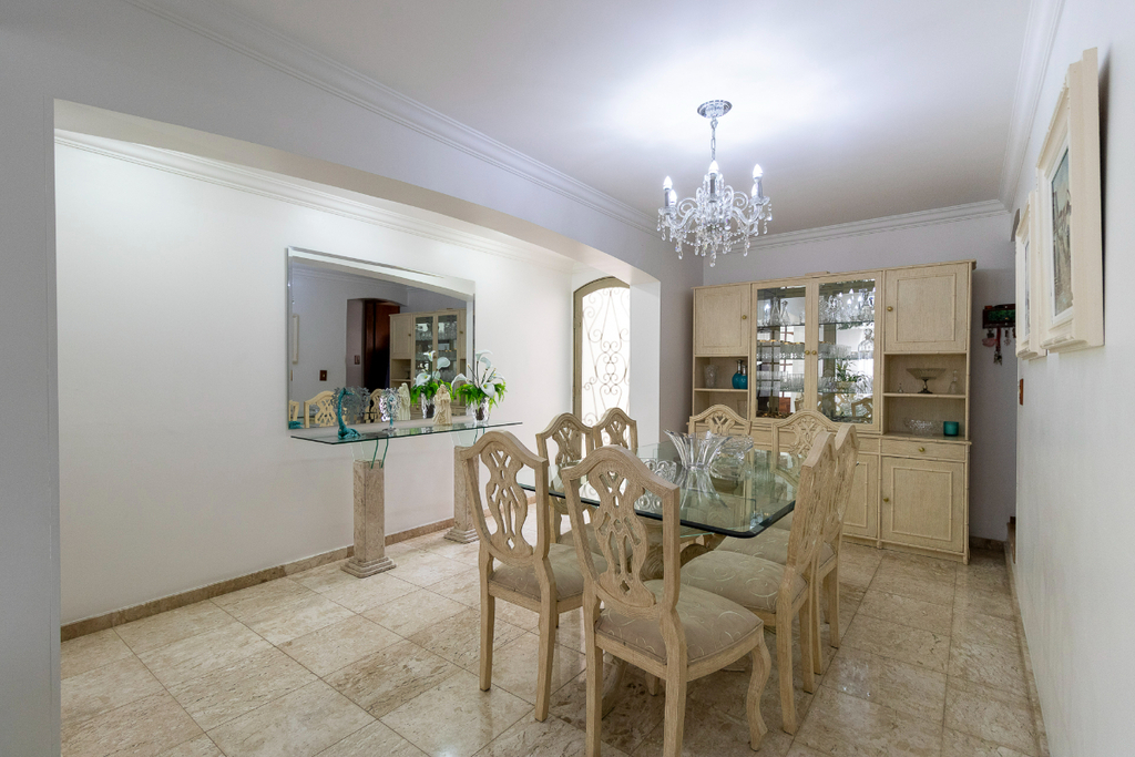 Casa à venda com 3 quartos, 284m² - Foto 28