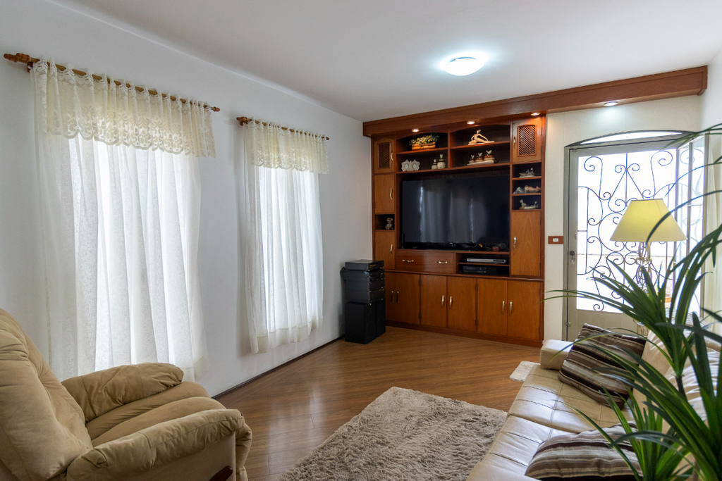 Casa à venda com 3 quartos, 284m² - Foto 4