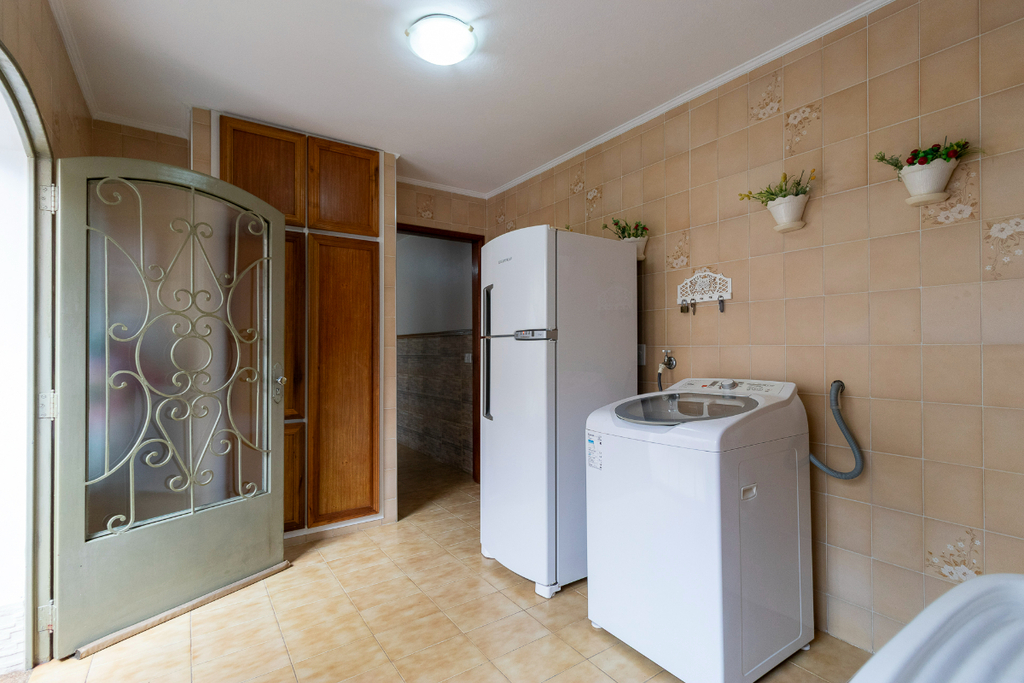 Casa à venda com 3 quartos, 284m² - Foto 7