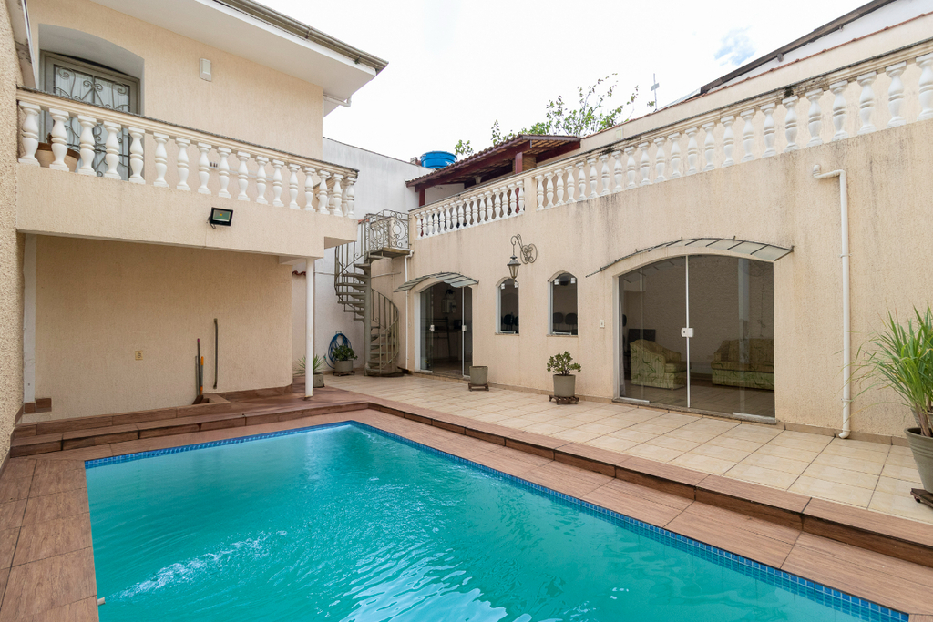 Casa à venda com 3 quartos, 284m² - Foto 16