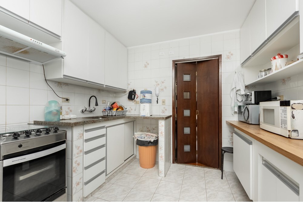 Apartamento à venda com 3 quartos, 96m² - Foto 9