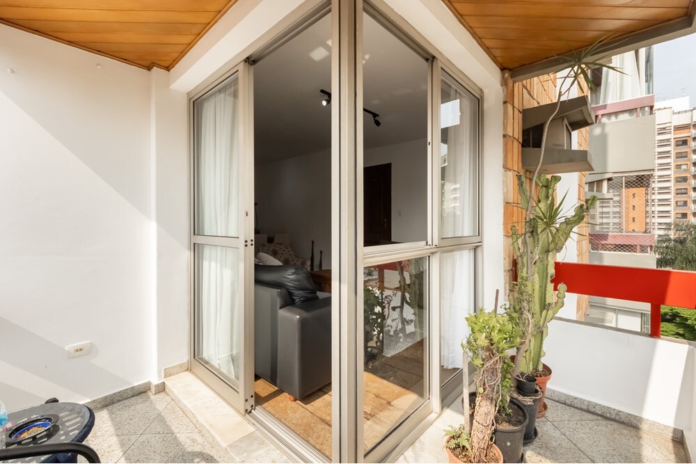 Apartamento à venda com 3 quartos, 96m² - Foto 13