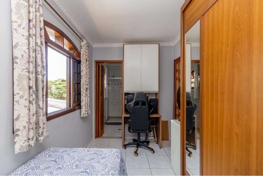 Casa, 3 quartos, 211 m² - Foto 8