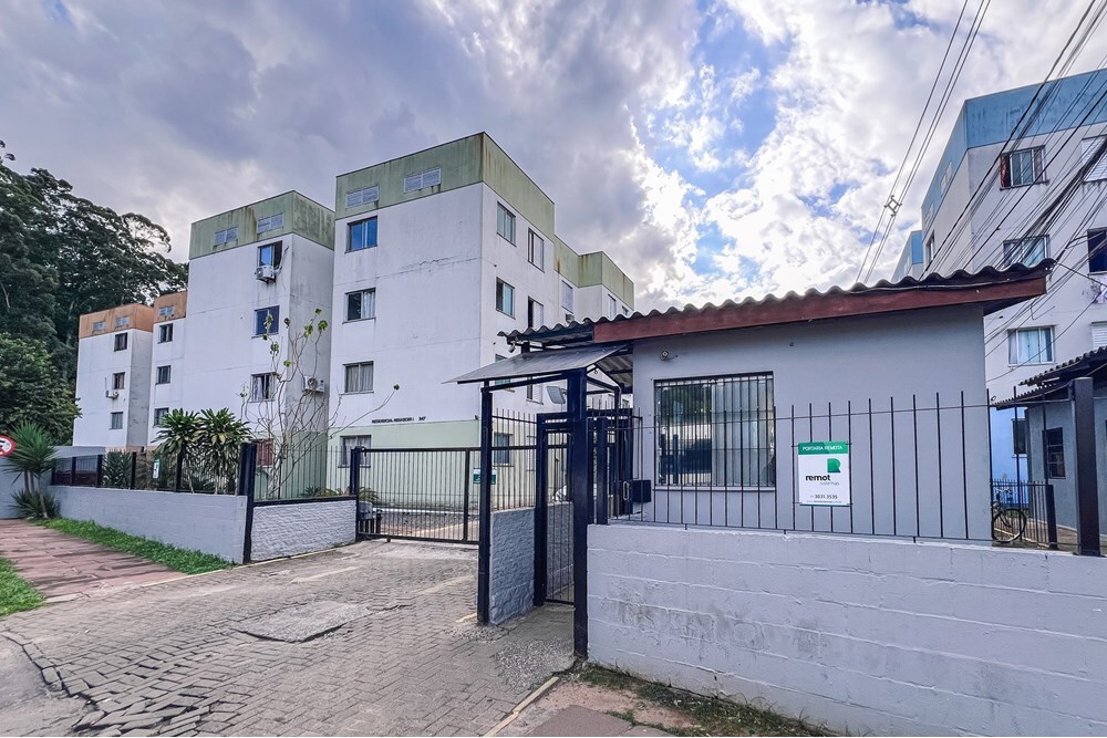 Apartamento à venda com 2 quartos, 44m² - Foto 1