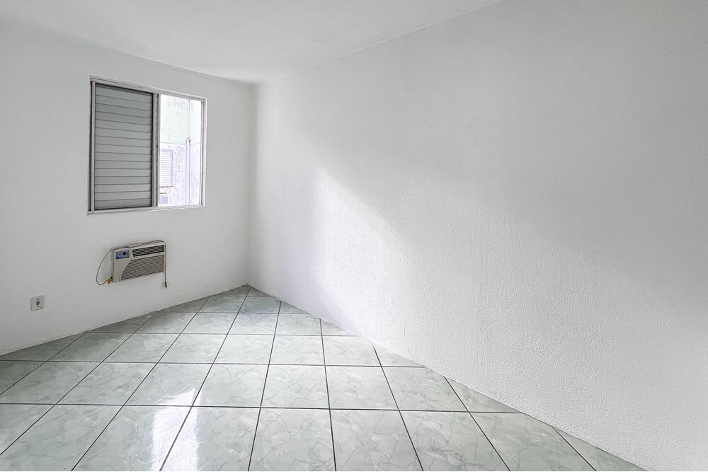 Apartamento à venda com 2 quartos, 44m² - Foto 27