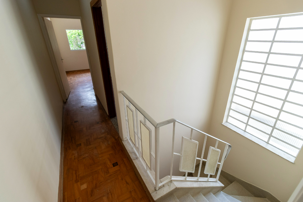 Casa, 5 quartos, 181 m² - Foto 3