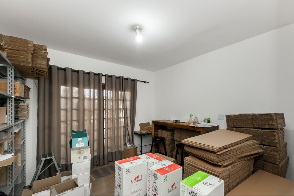Casa à venda com 4 quartos, 270m² - Foto 15