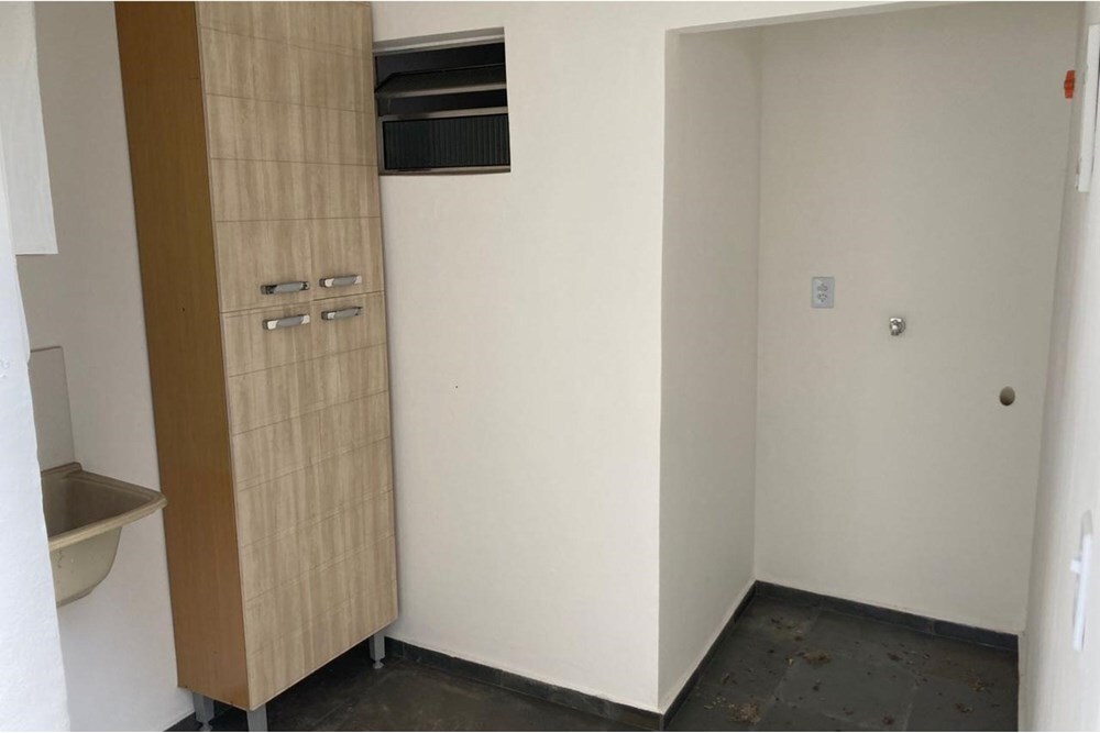 Casa à venda com 4 quartos, 270m² - Foto 21