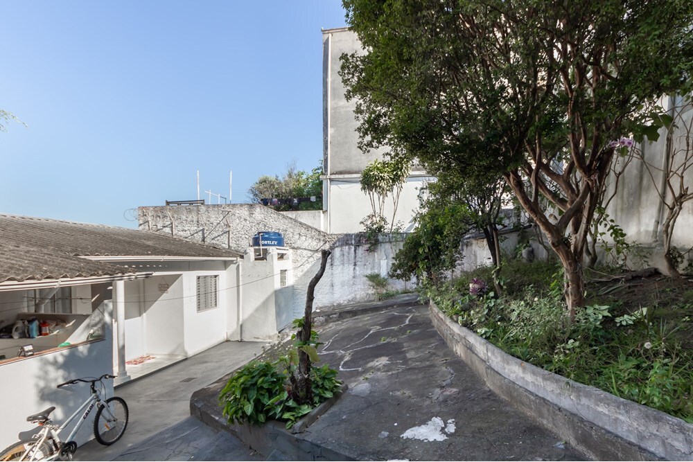 Casa à venda com 4 quartos, 270m² - Foto 23
