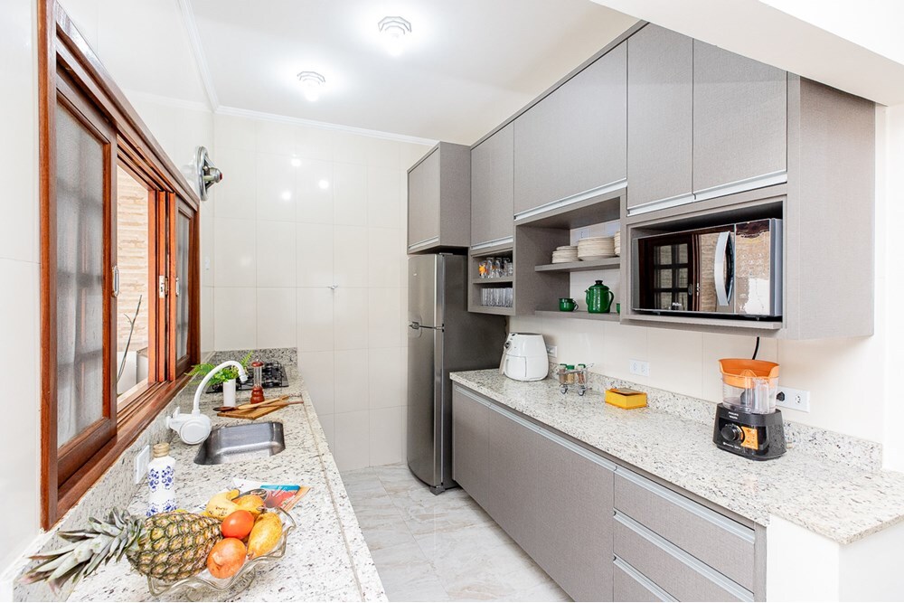 Casa à venda com 4 quartos, 200m² - Foto 36