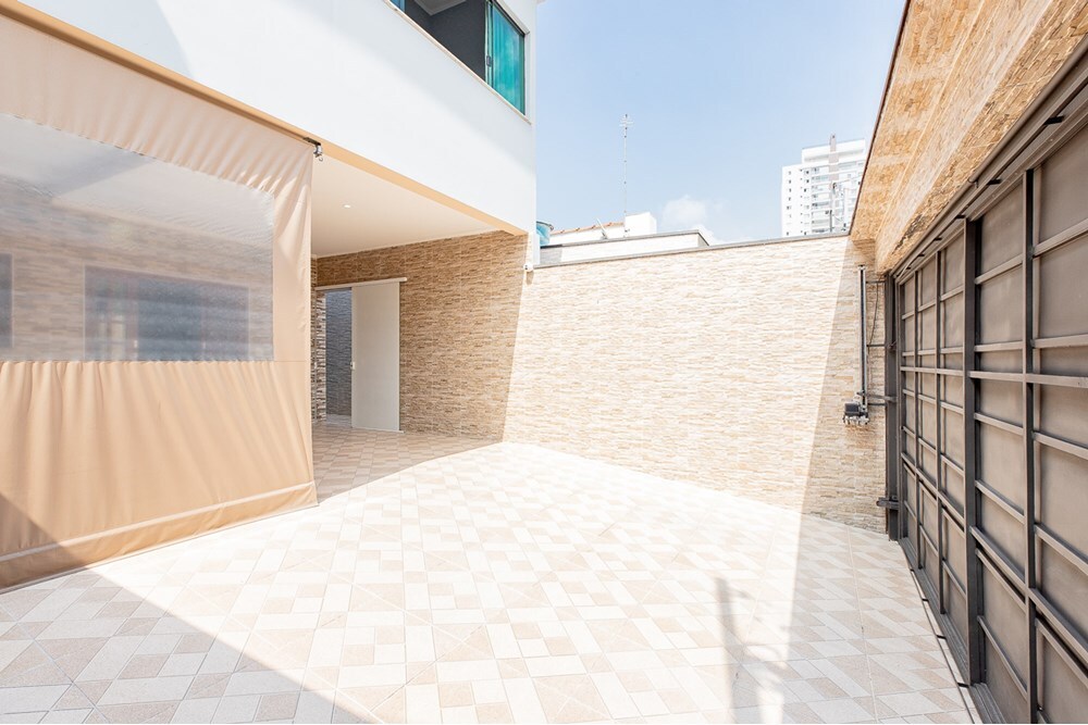 Casa à venda com 4 quartos, 200m² - Foto 11
