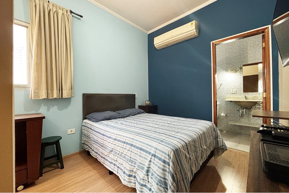 Casa à venda com 4 quartos, 200m² - Foto 22