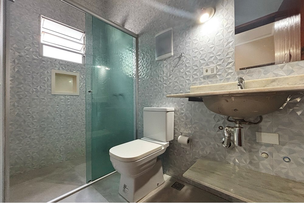 Casa à venda com 4 quartos, 200m² - Foto 23