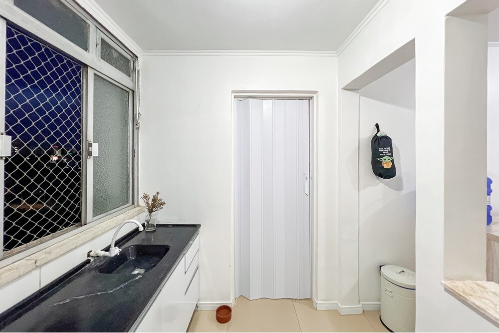 Apartamento à venda com 3 quartos, 118m² - Foto 2