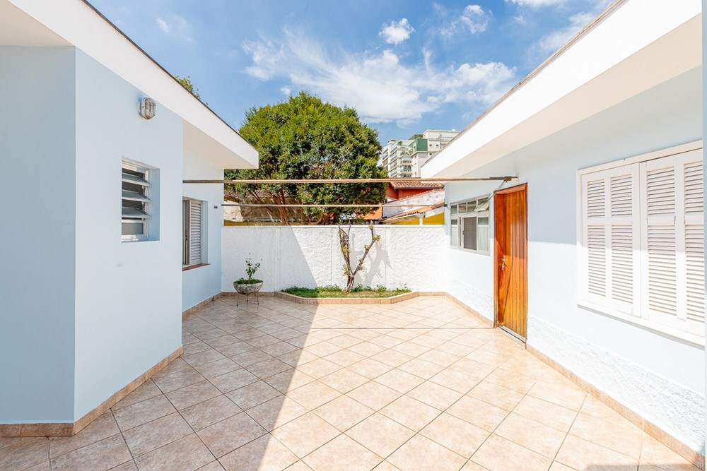  - Casa à venda em São Paulo, Alto da Boa Vista, com 3 quartos, 142m²