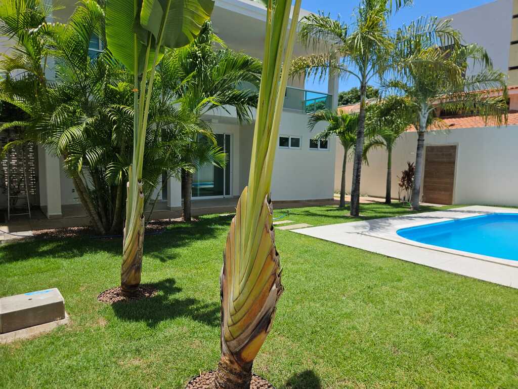Casa à venda com 4 quartos, 331m² - Foto 17
