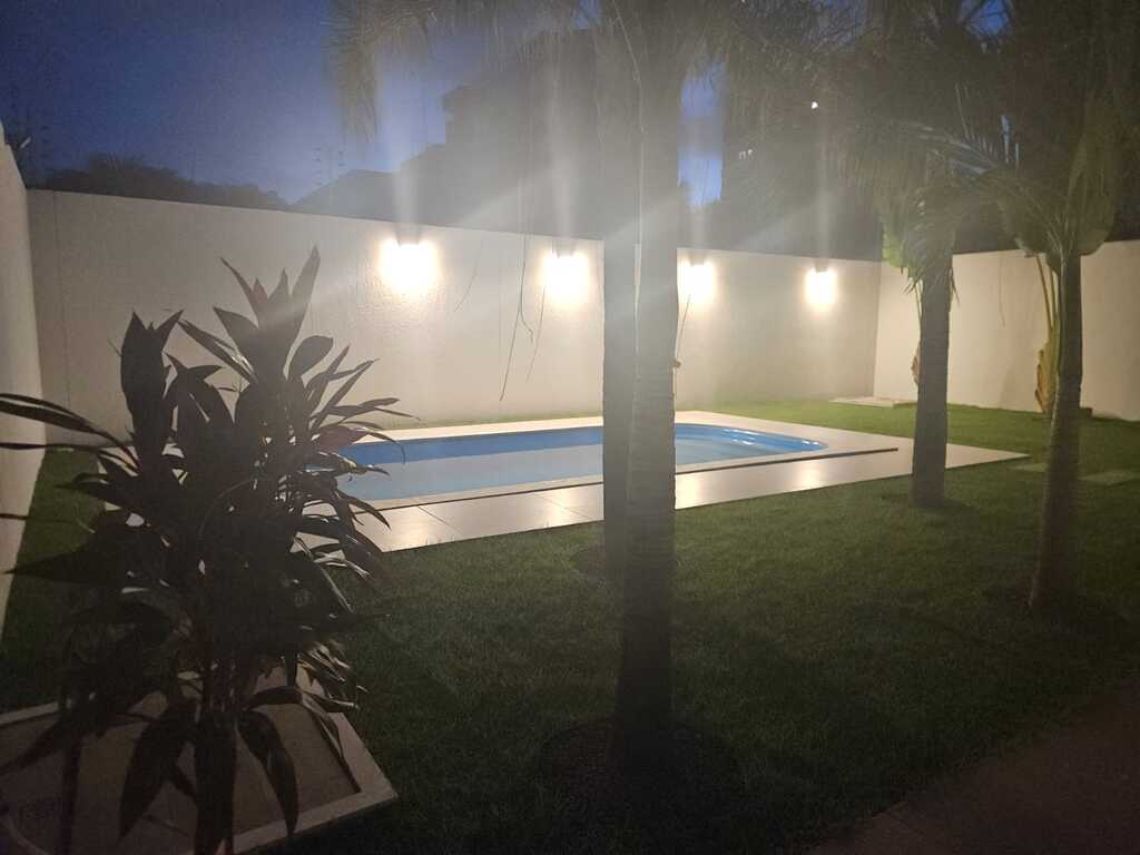 Casa à venda com 4 quartos, 331m² - Foto 19
