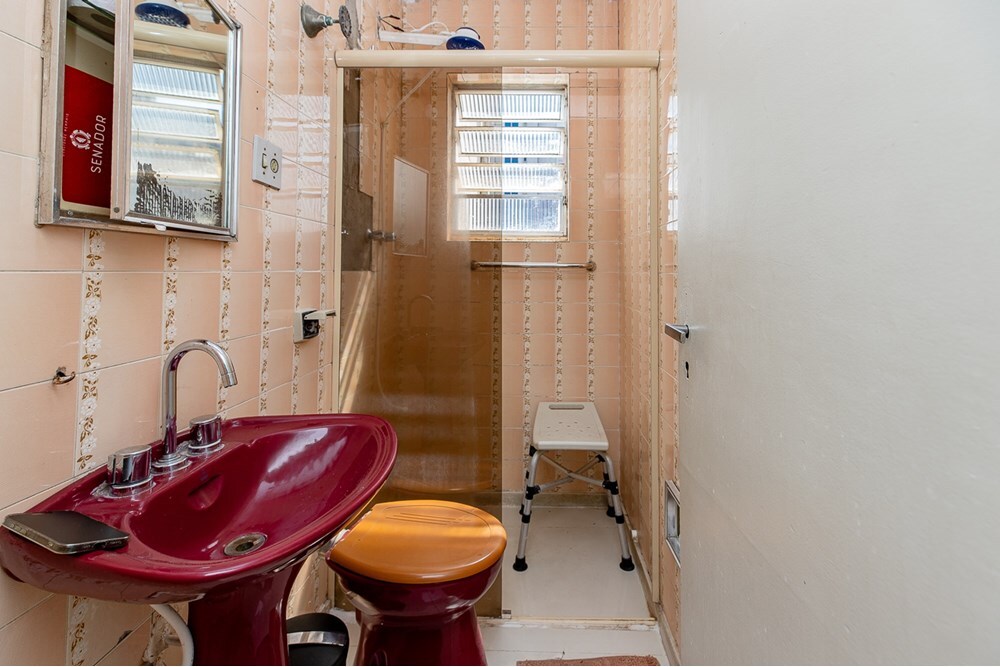 Casa à venda em São Paulo, Campo Belo, com 3 quartos, 140m² - Carreyra Imobiliaria