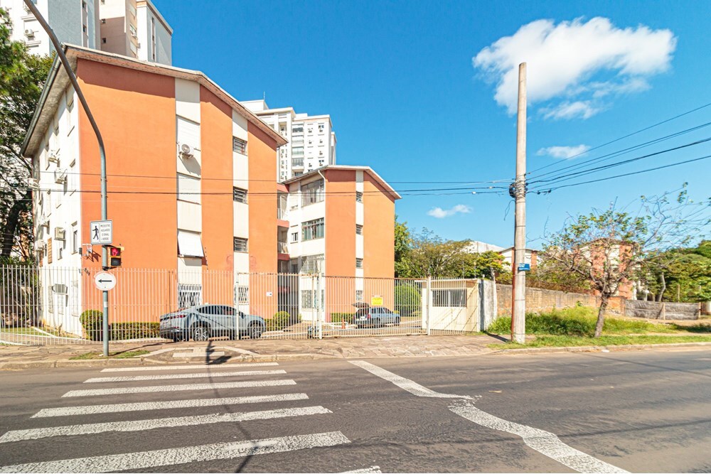 Apartamento à venda em Porto Alegre, Higienópolis, com 3 quartos, 64m² - Geniale Imóveis